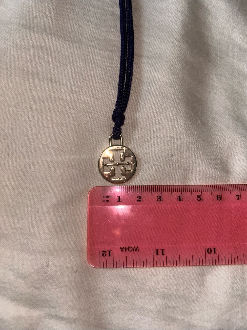 Tory Burch Charms with Gold-Tone - Picture 4 of 5